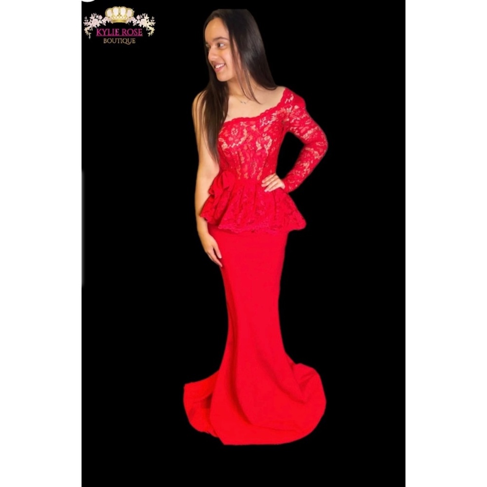 Tarik Ediz MAKE AN OFFER lace prom pageant evening dress with rose peplum